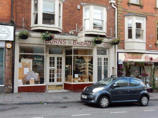 Burns the Bread