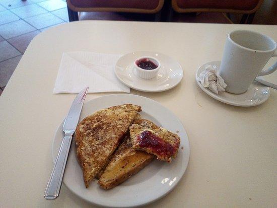 Marlows Cafe & Restaurant