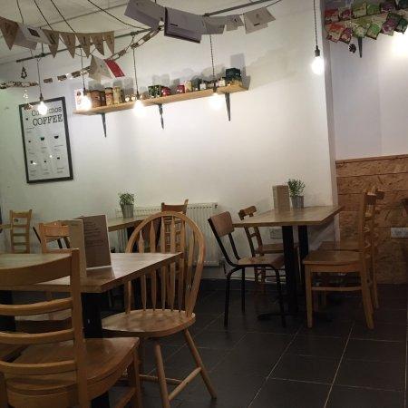 Comemos Deli Cafe