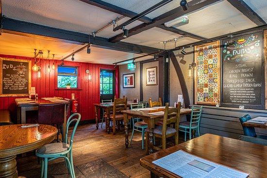 The Albion Taverna