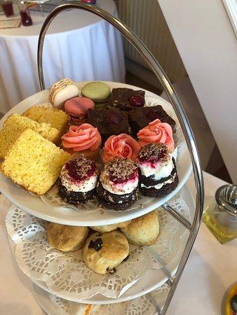 Tea At Rainbows