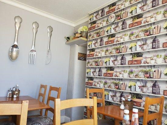 Mum's Cafe