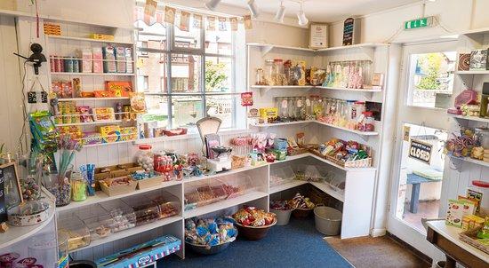 Simpson's Sweets & Milkshakes