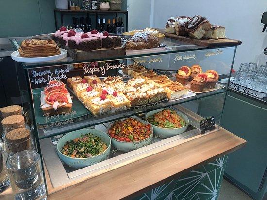 Kollective Coffee & Kitchen