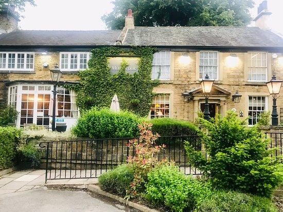 The Mossbrook Inn