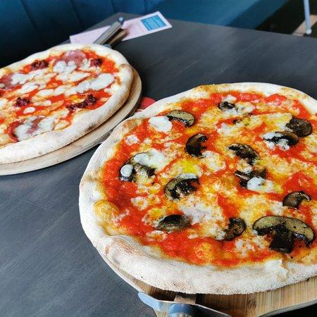 The Barclay Pizza & Prosecco