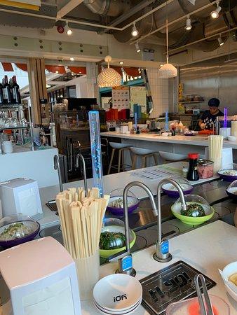 Yo Sushi