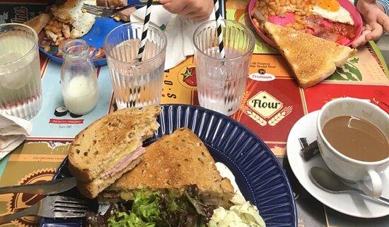 Alexanders Tea Room