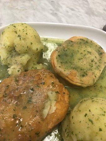 Stratfords Pie & Mash