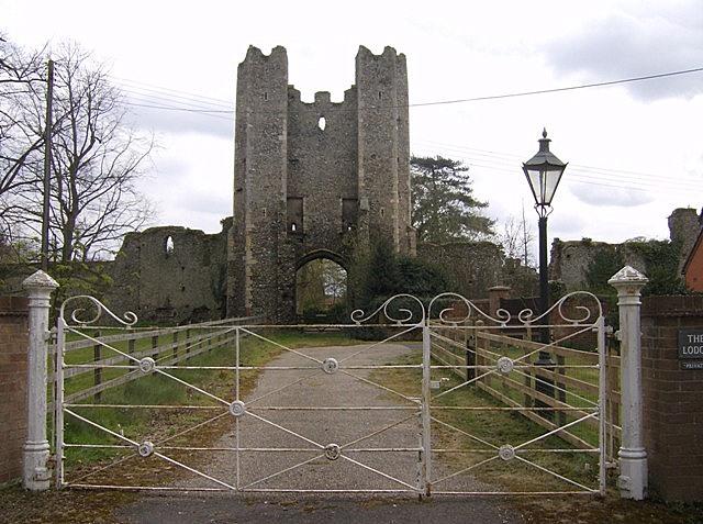 Mettingham Castle