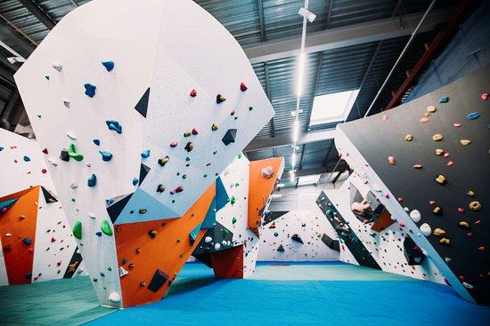 Big Rock Hub