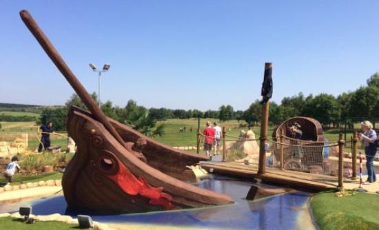 Mr Mulligan's Pirate Golf