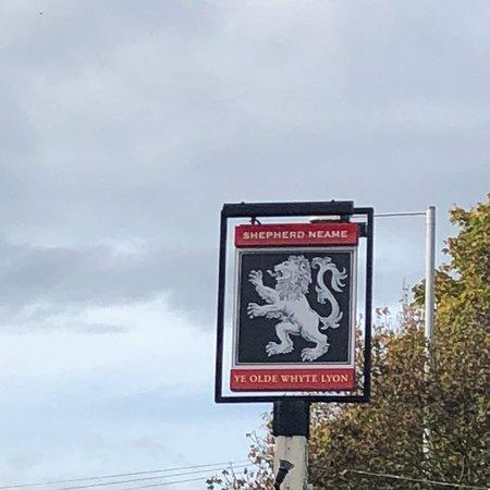 Ye Olde Whyte Lyon