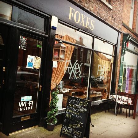 Foxes Cafe Lounge