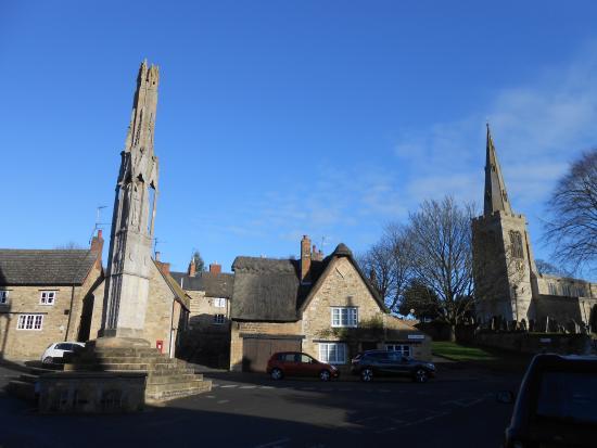 Eleanor Cross