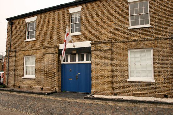 Strand Wharf