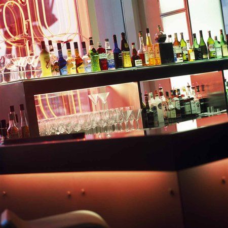 The Upper Deck Restaurant & Bar at the Novotel London ExCeL