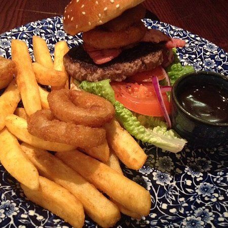 The Lodge Tavern