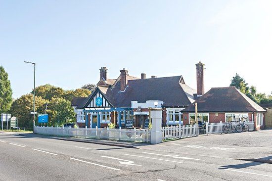 The Iford Bridge Tavern