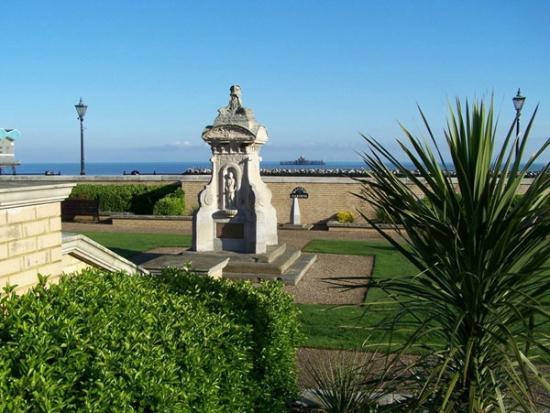 Waltrop Gardens