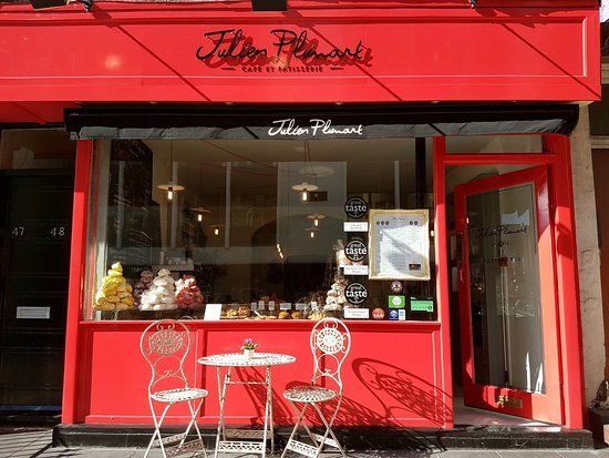 Julien Plumart Cafe