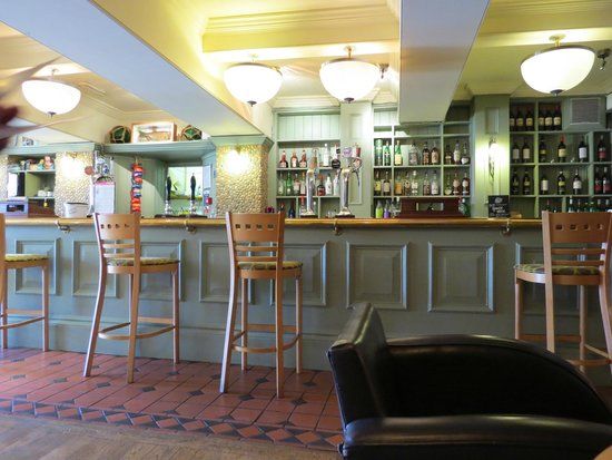 Pier Hotel Restaurant