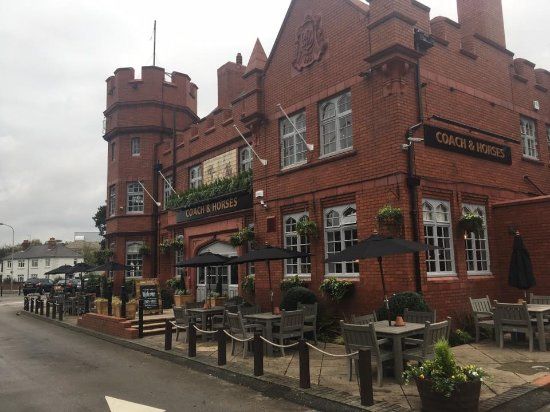 Coach & Horses