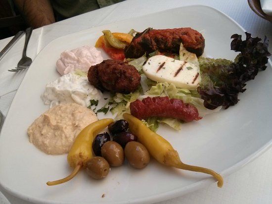 Latino Taverna