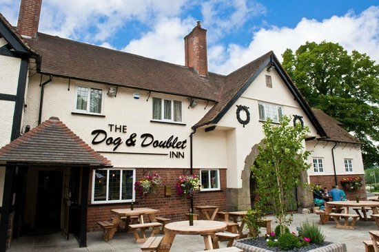 Restaurant at the Dog and Doublet Inn
