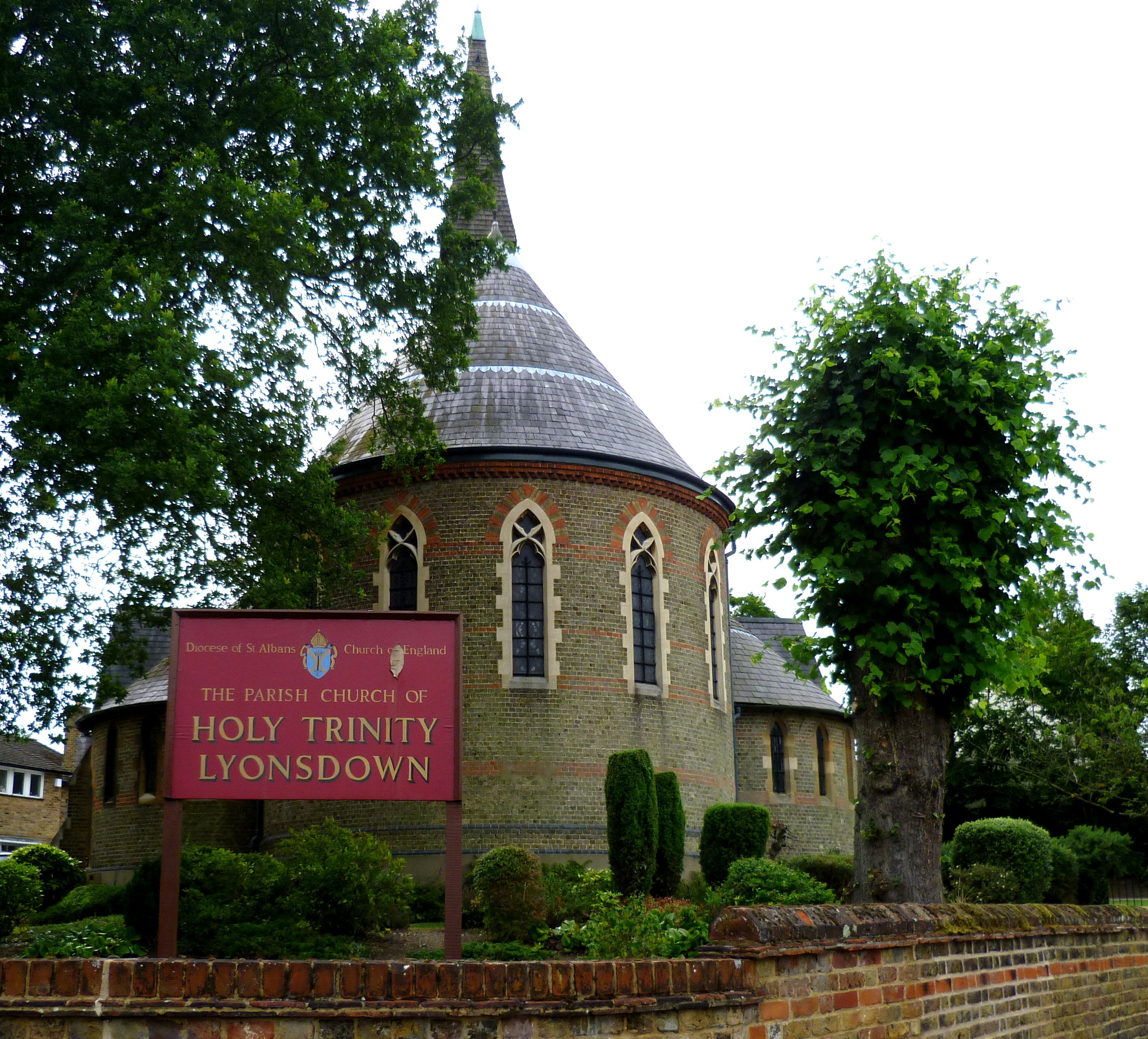 Holy Trinity Lyonsdown