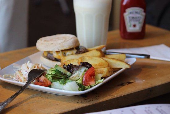 McQueen's Cafe