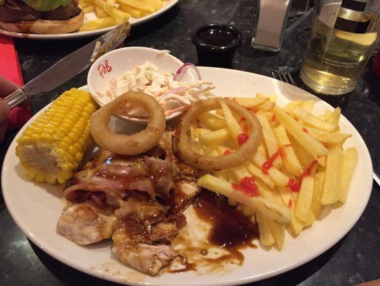 Frankie and Benny's
