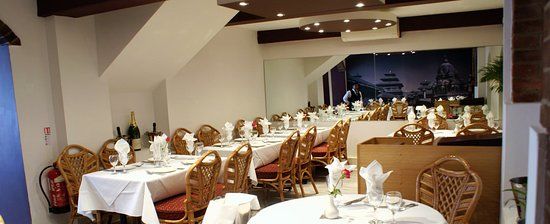 Everest Inn