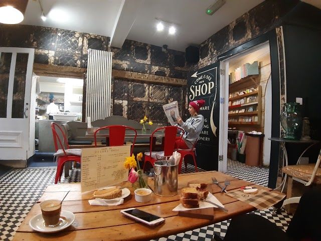 Cafe 53