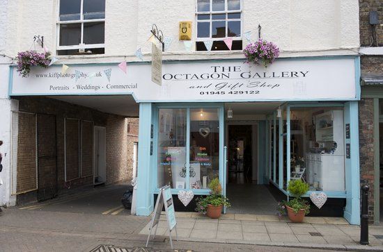 The Octagon Gallery