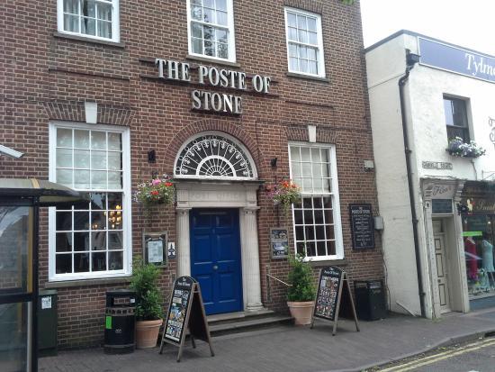 The Poste of Stone