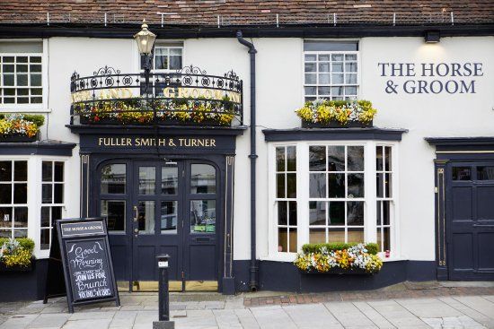 Horse & Groom