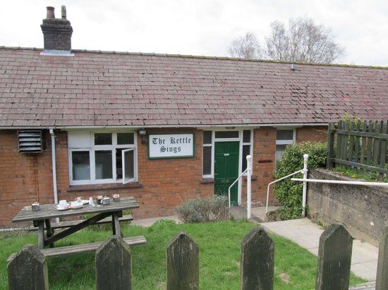 The Kettle Sings Tearoom
