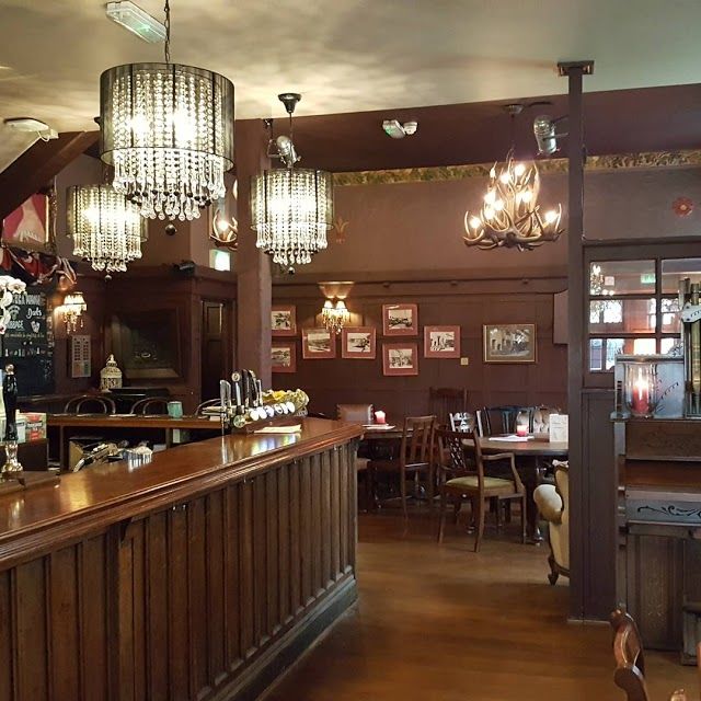 The Queen Vic