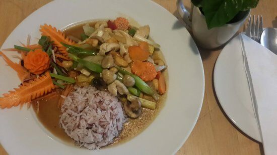 Noi's Oriental Kitchen