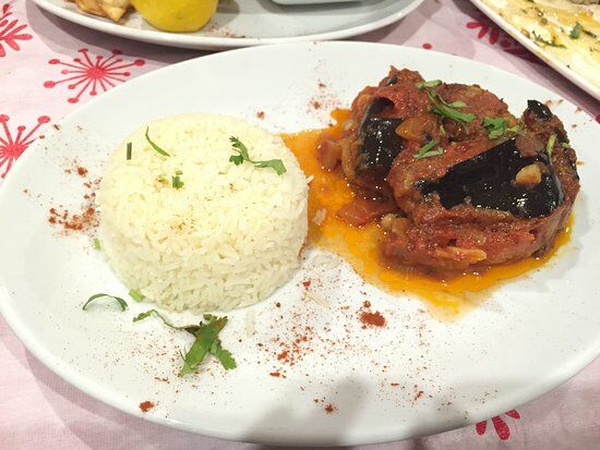 Omar's Grill House Restaurant & Bar