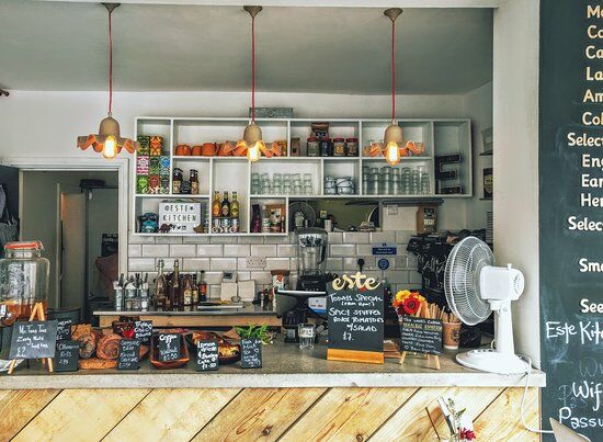 Este Kitchen