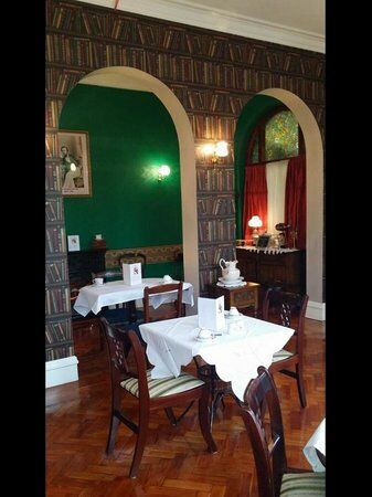 Dressers Tea Room
