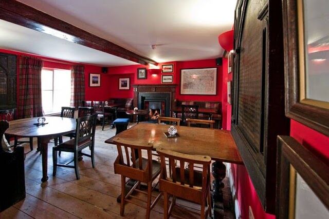 The Oak Tree Inn
