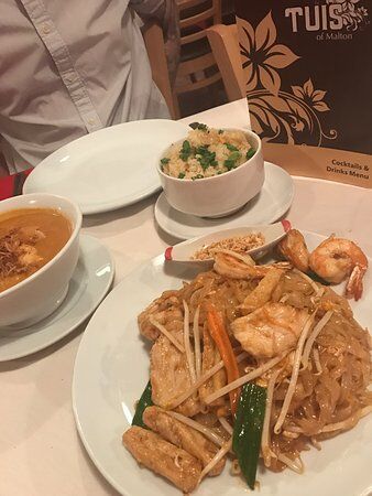 Tuis Thai Restaurant & Cocktail Bar
