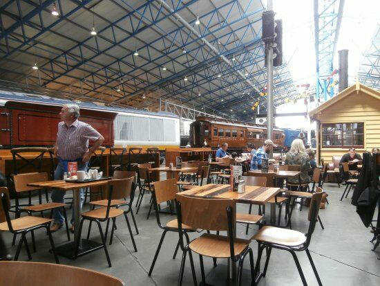 Mallard Cafe