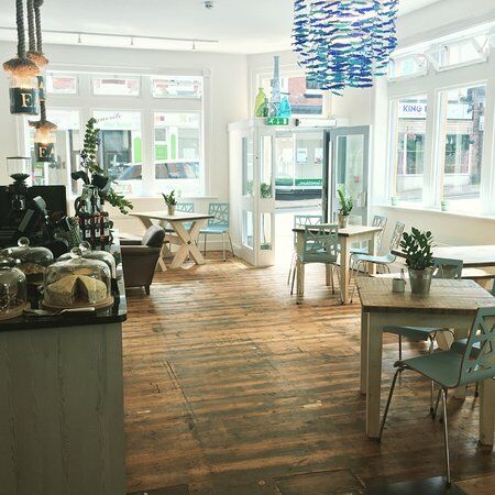 Earls Coffee House