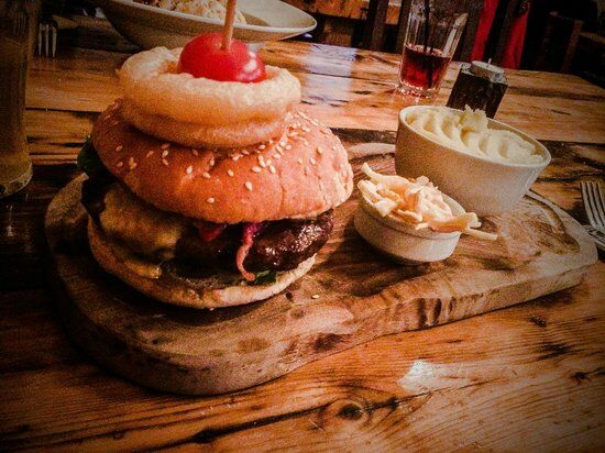 Stables Pub & Brewery