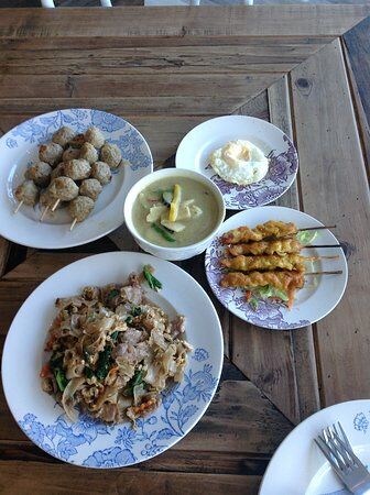 Festive Thai