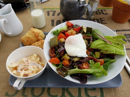Mrs Bee's Potting Shed Cafe